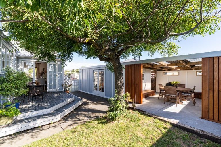 Photo of property in 108a Te Awa Avenue, Te Awa, Napier, 4110