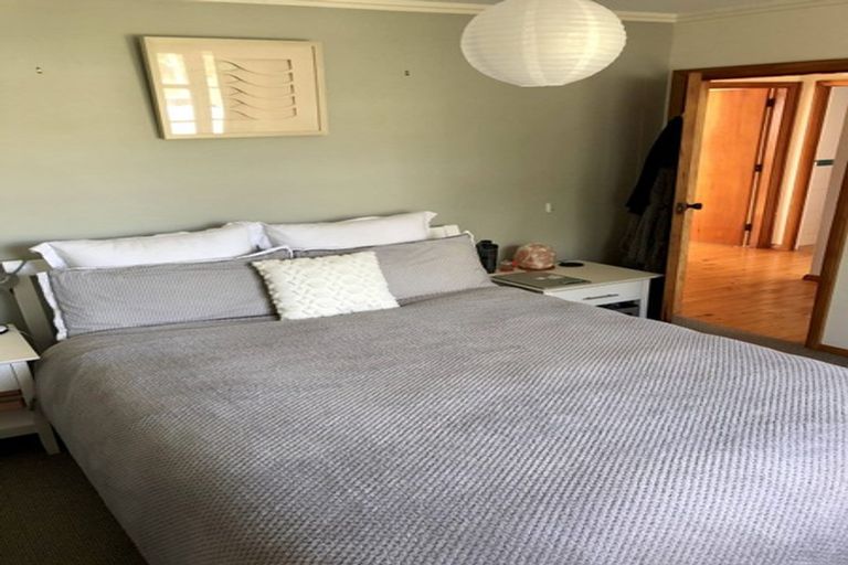Photo of property in 46 Raukawa Street, Strathmore Park, Wellington, 6022
