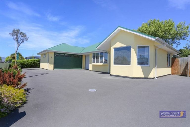 Photo of property in 131 Cranford Street, St Albans, Christchurch, 8014