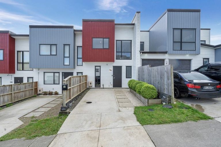 Photo of property in 12 Goodfellow Lane, Flat Bush, Auckland, 2019