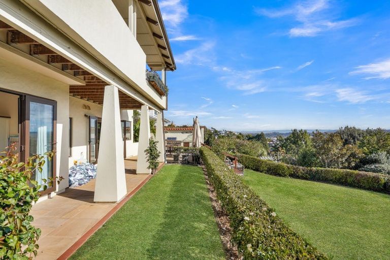Photo of property in 22 Coleman Terrace, Hospital Hill, Napier, 4110