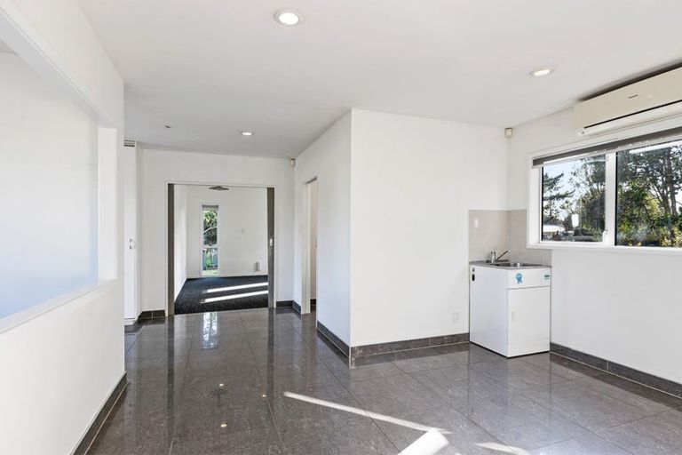Photo of property in 162 Fred Taylor Drive, Whenuapai, Auckland, 0814