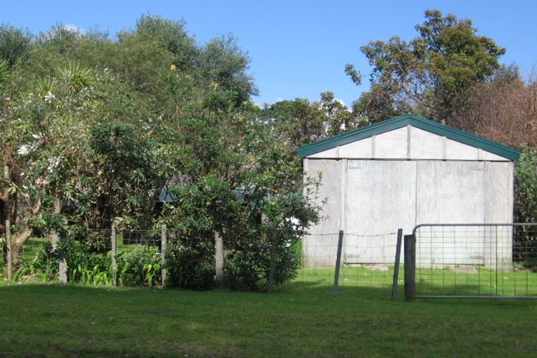 Photo of property in 203 Tangiora Avenue, Whangapoua, Coromandel, 3582