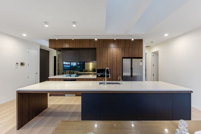 Photo of property in 29 Kewa Road, Albany Heights, Auckland, 0632