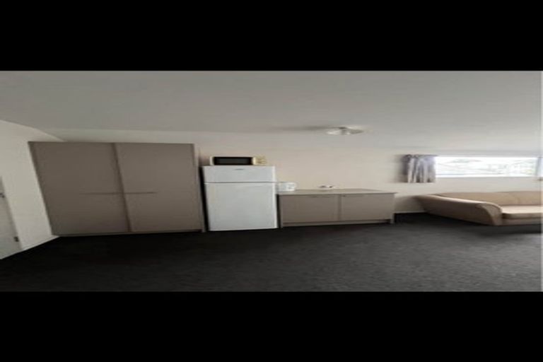 Photo of property in 695 Castle Street North, North Dunedin, Dunedin, 9016