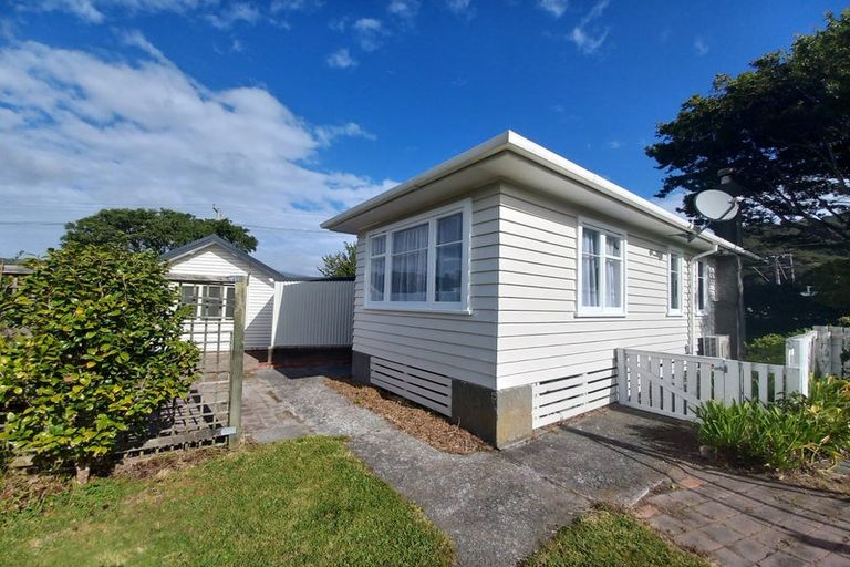 Photo of property in 1 Rimu Street, Wainuiomata, Lower Hutt, 5014