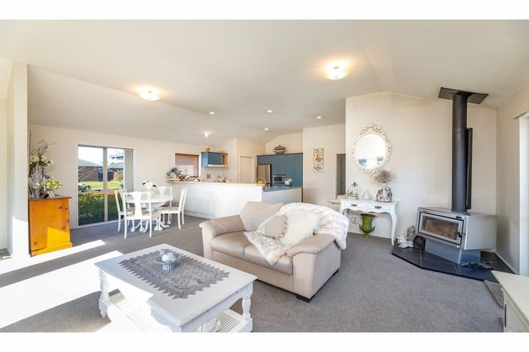 Photo of property in 19a Robert Coup Road, Kaiapoi, 7630