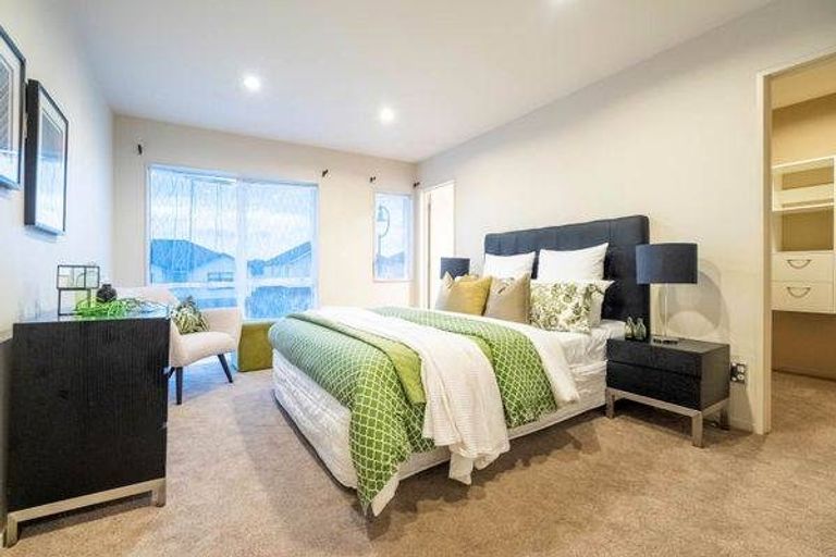 Photo of property in 22 Ballindrait Drive, Flat Bush, Auckland, 2019
