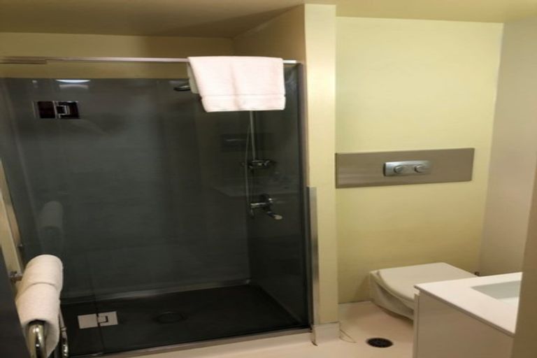 Photo of property in St Pauls Apartments, 98/43u Mulgrave Street, Thorndon, Wellington, 6011