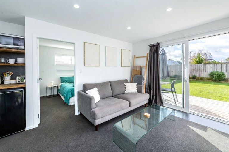 Photo of property in 160 Main Street, Greytown, 5712