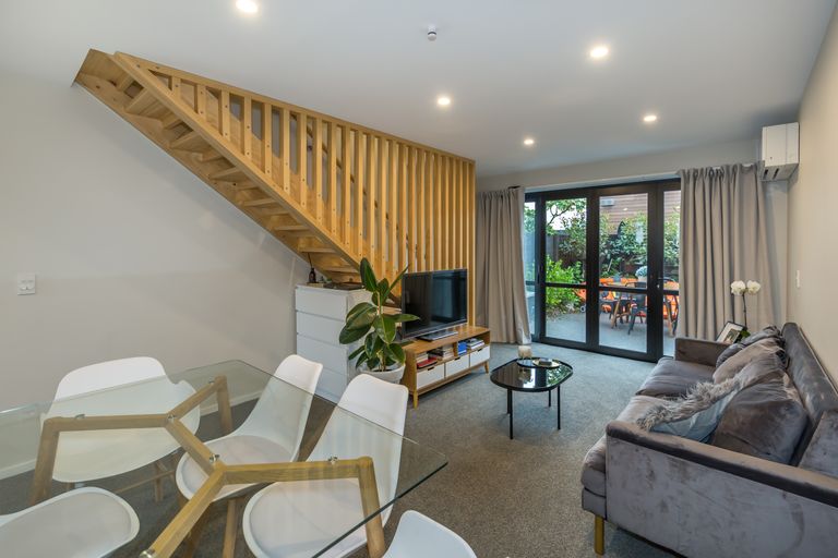 Photo of property in 15h Cheltenham Street, Merivale, Christchurch, 8014