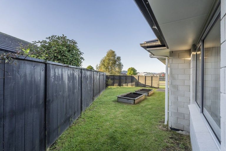 Photo of property in 2 Oscar Place, Whitianga, 3510