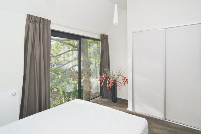 Photo of property in 15 Cashel Street, Christchurch Central, Christchurch, 8013