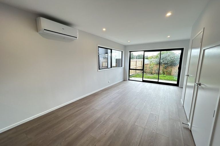 Photo of property in 20 Whati Lane, Henderson, Auckland, 0612