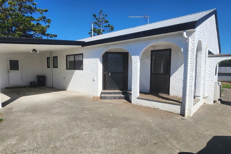 Photo of property in 415b Gloucester Street, Taradale, Napier, 4112