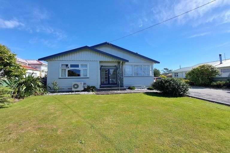 Photo of property in 173 Hampden Street, Hokitika, 7810