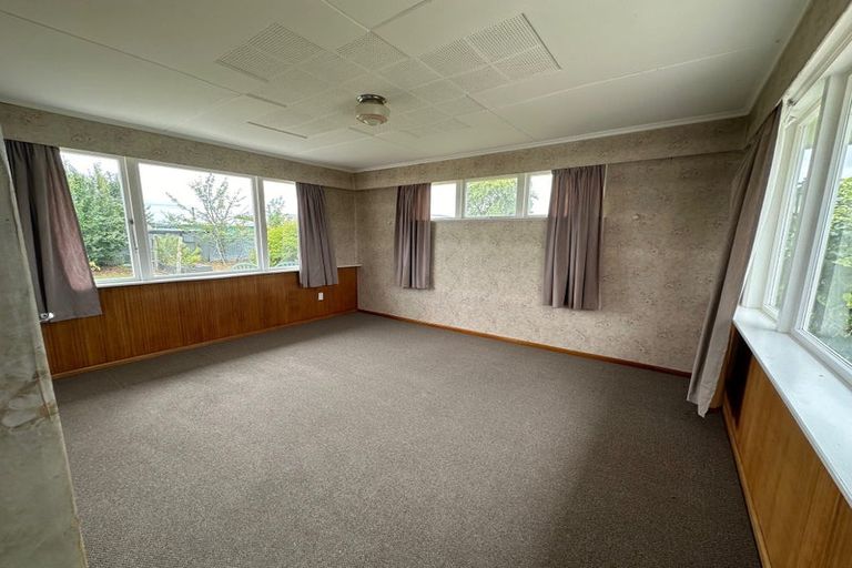 Photo of property in 11 Jones Place, Masterton, 5810