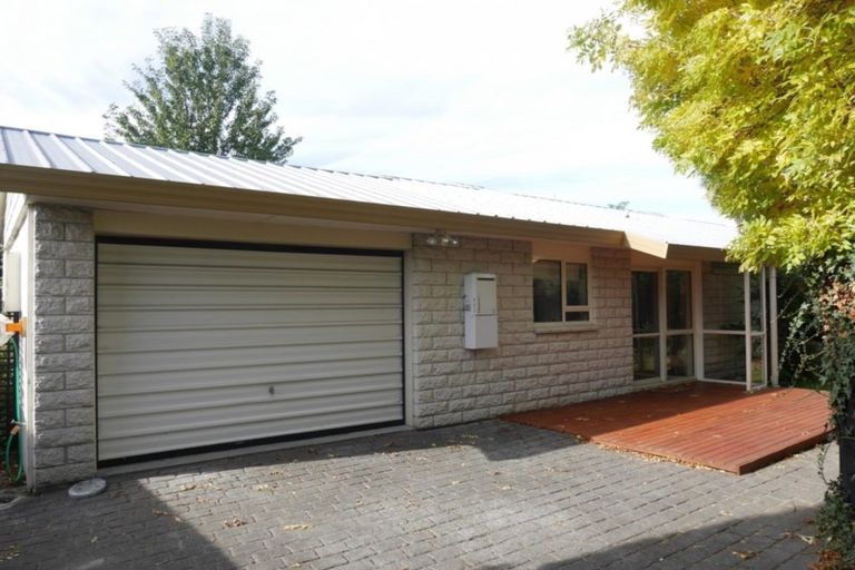 Photo of property in 3 Centaurus Road, Cashmere, Christchurch, 8022