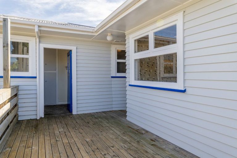 Photo of property in 3 Graham Street, Levin, 5510