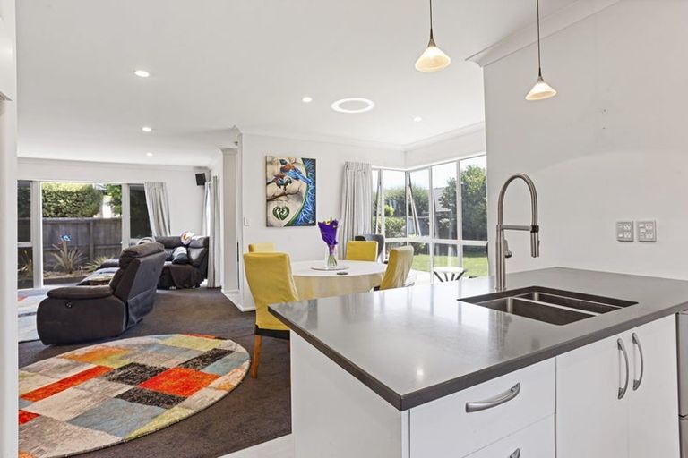 Photo of property in 7 Wedmore Close, Burwood, Christchurch, 8083