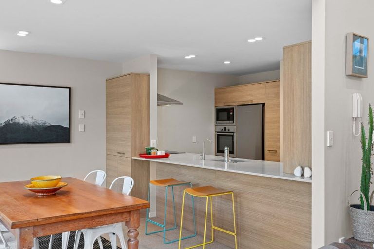 Photo of property in 24e Jellicoe Drive, Hamilton East, Hamilton, 3216