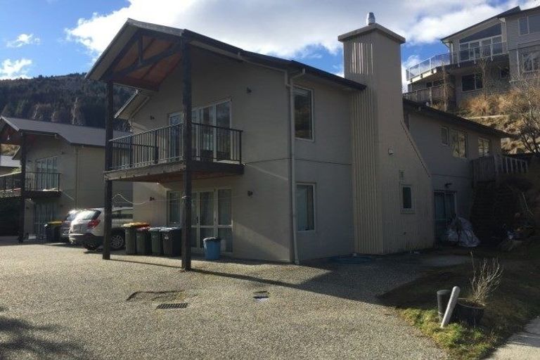 Photo of property in 13a Redfern Terrace, Arthurs Point, Queenstown, 9371