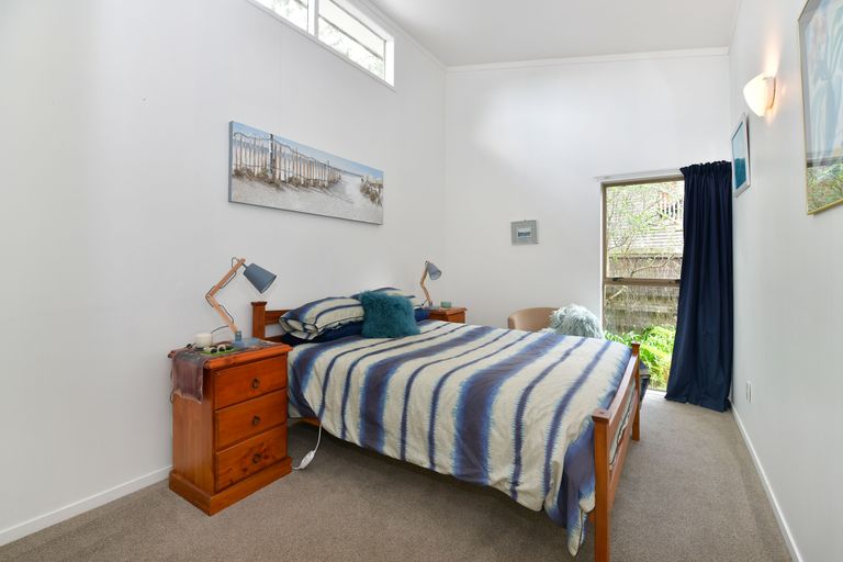 Photo of property in 47 Gledstane Road, Stanmore Bay, Whangaparaoa, 0932