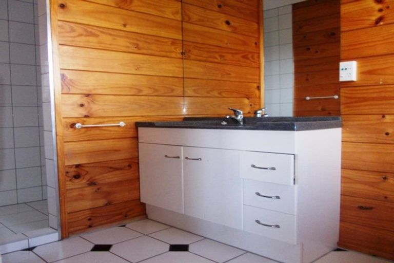 Photo of property in 105c Mitchell Street, Brooklyn, Wellington, 6021