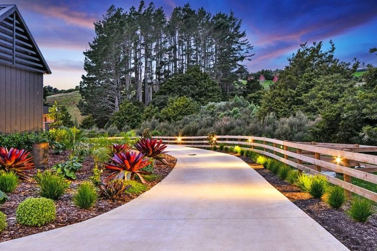 Photo of property in 98 Old Coach Way, Ramarama, Drury, 2579