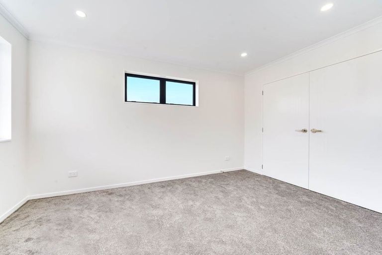 Photo of property in 180 Clevedon Road, Papakura, 2110