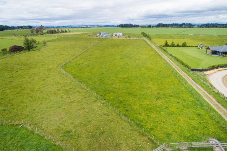 Photo of property in 81 Pukepapa Road, Marton, 4710