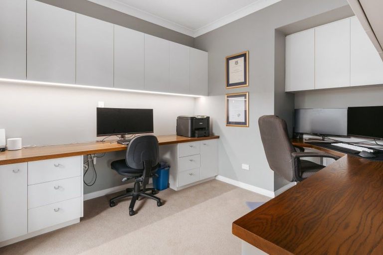 Photo of property in 18 Hansard Place, Bethlehem, Tauranga, 3110