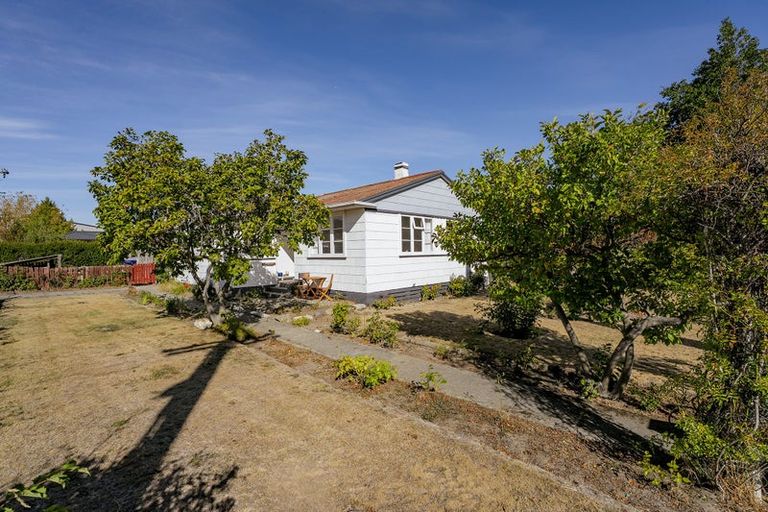 Photo of property in 64 Inniscort Street, Cromwell, 9310