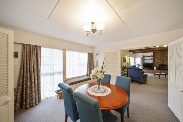 Photo of property in 2 Ropata Street, Hawera, 4610