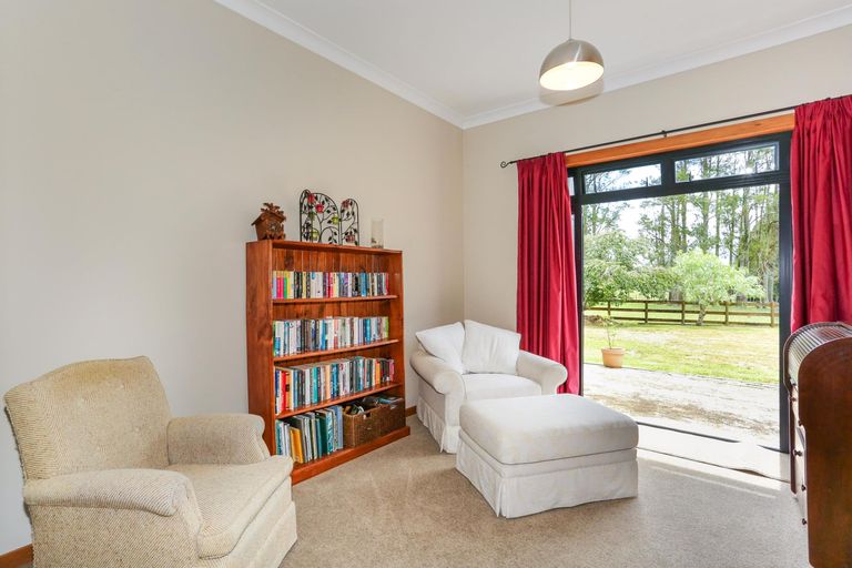 Photo of property in 221 Dominion Road, Tuakau, 2121