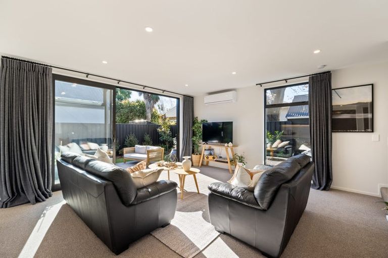 Photo of property in 93 Innes Road, St Albans, Christchurch, 8052