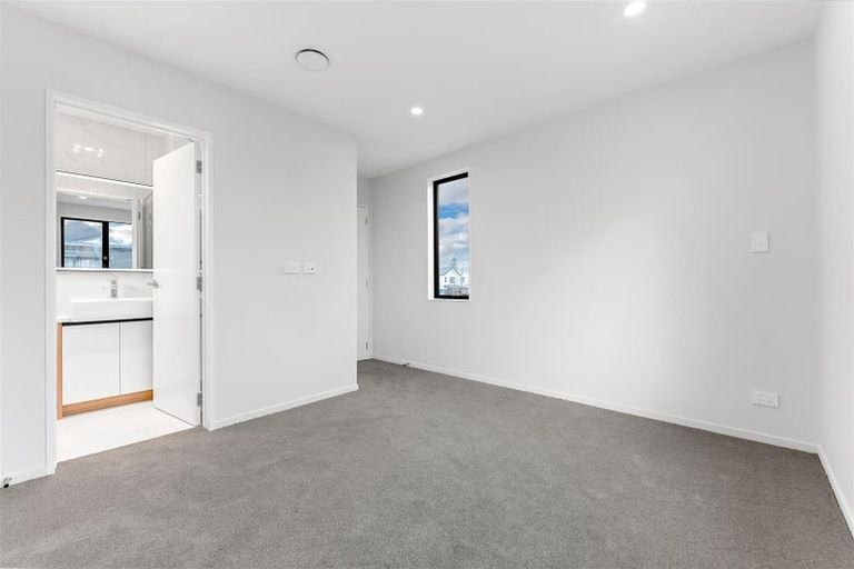 Photo of property in 19 Hoia Street, Papakura, 2110