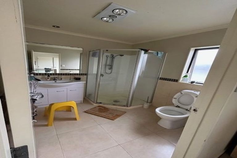 Photo of property in 62 Clover Drive, Henderson, Auckland, 0610