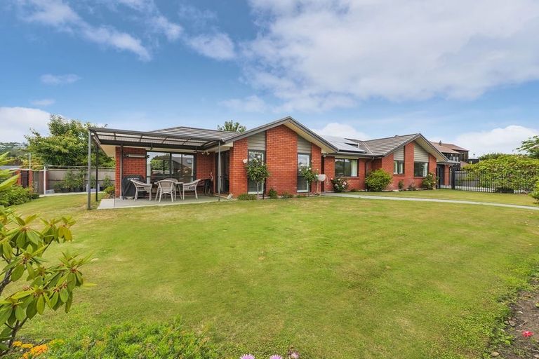 Photo of property in 6 Woodbank Street, Somerfield, Christchurch, 8024