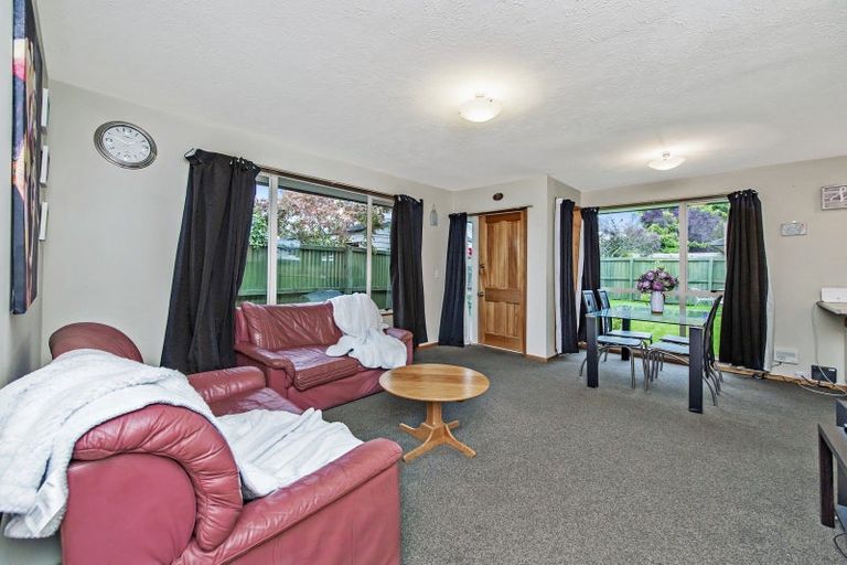 Photo of property in 2/37 Wrights Road, Addington, Christchurch, 8024