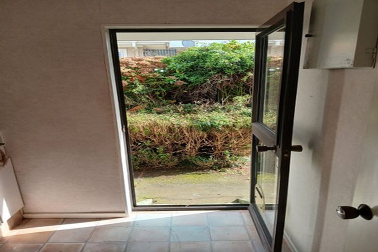 Photo of property in 1 Barnett Place, Te Puke, 3119