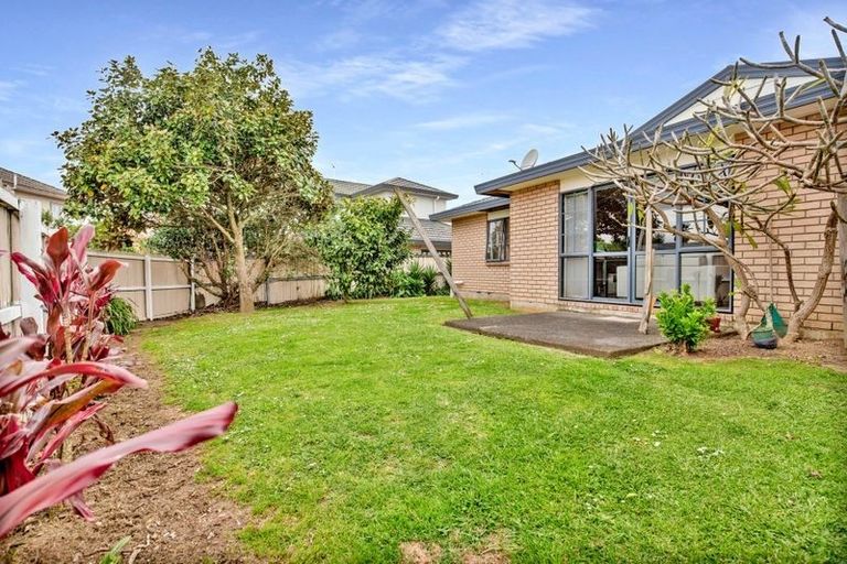 Photo of property in 17 Glenpark Place, Favona, Auckland, 2024