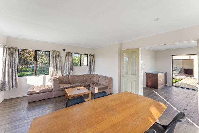 Photo of property in 32 Temuera Street, Otaki, 5512