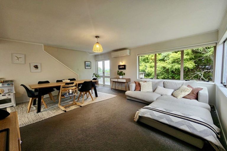 Photo of property in 32 Aeroview Drive, Beach Haven, Auckland, 0626