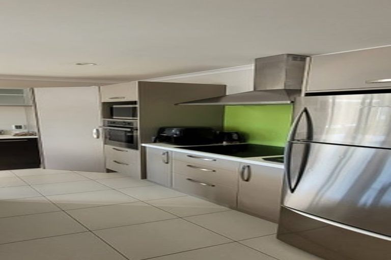 Photo of property in 49 Ainslee Street, Highlands Park, New Plymouth, 4312