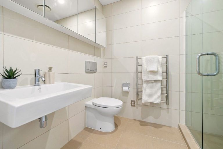 Photo of property in Maison Apartments, 107/16 Huron Street, Takapuna, Auckland, 0622