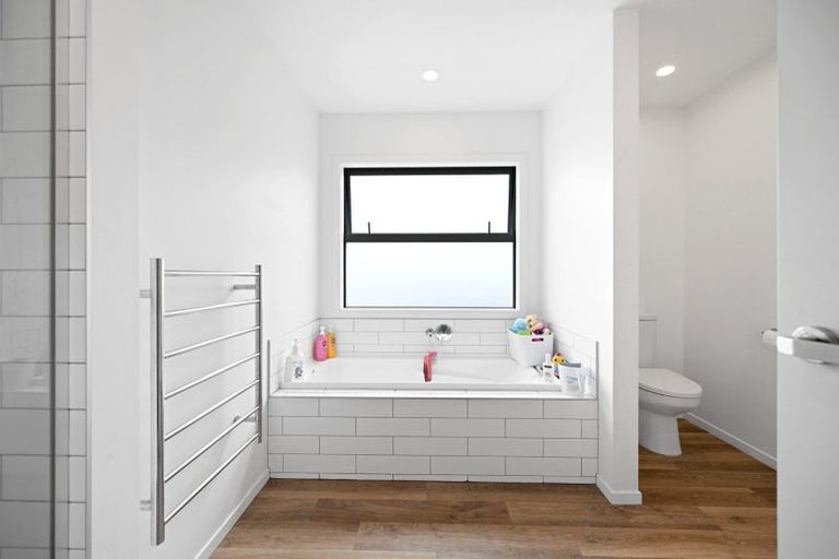 Photo of property in 1 Oolong Court, Huntington, Hamilton, 3210