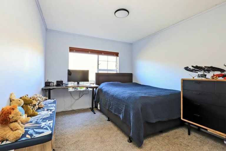 Photo of property in 84 O'dowd Road, Taradale, Napier, 4112