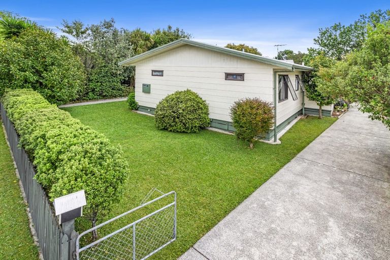 Photo of property in 28 Derby Street, Nawton, Hamilton, 3200