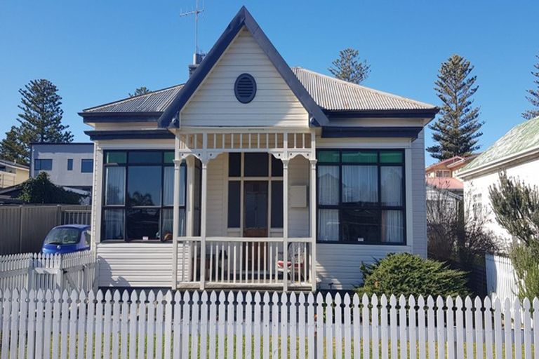 Photo of property in 102 Mcgrath Street, Napier South, Napier, 4110